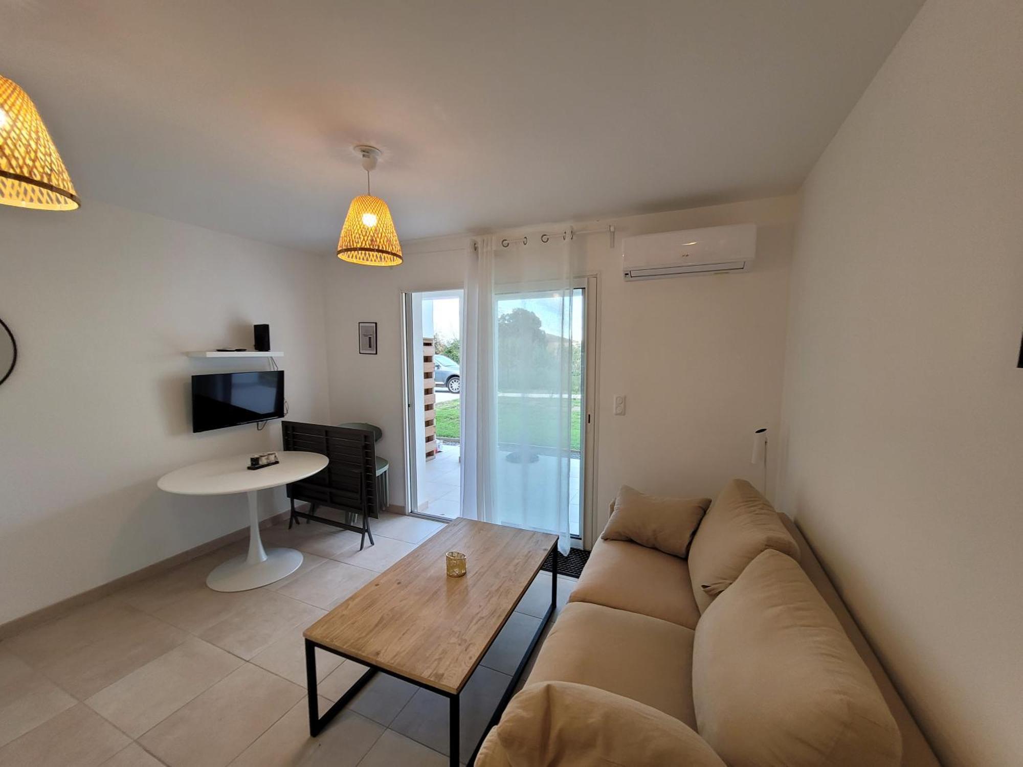 Superbe Appartement Vue Mer Terrasse Couverte Face A La Mer Apartment