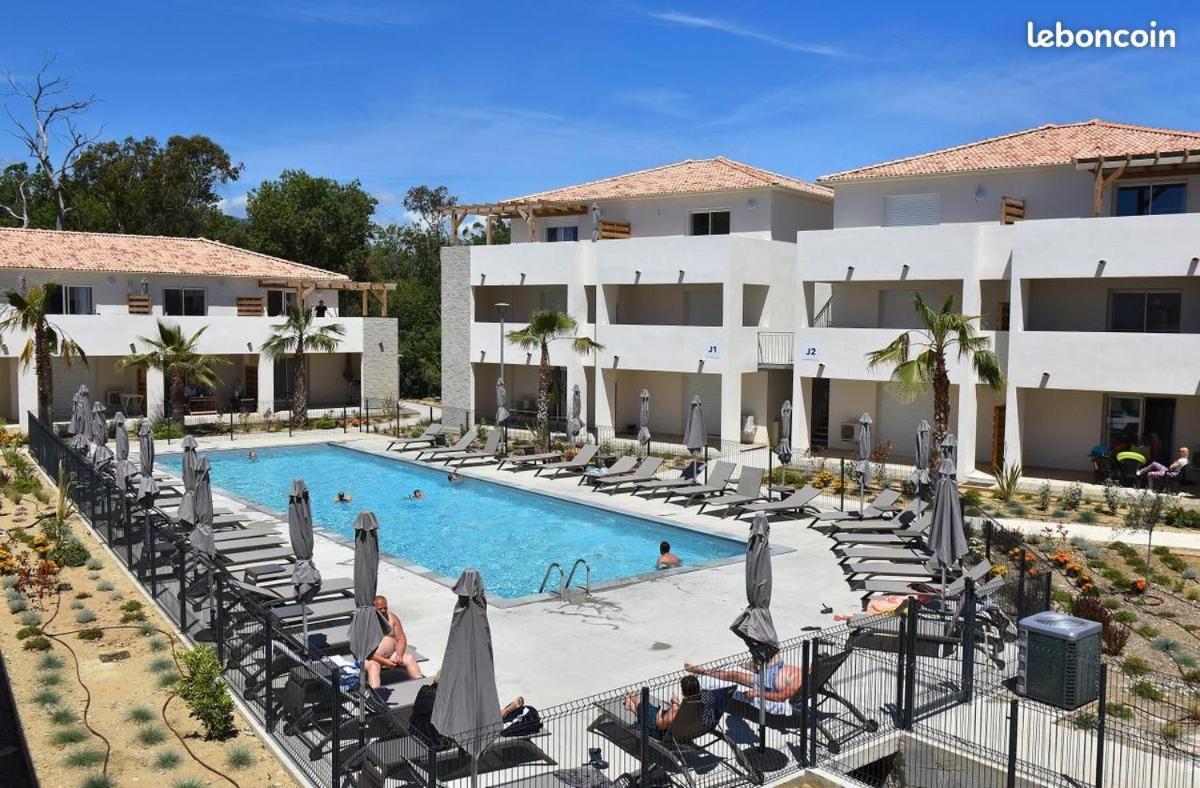 Superbe Appartement Vue Mer Terrasse Couverte Face A La Mer *